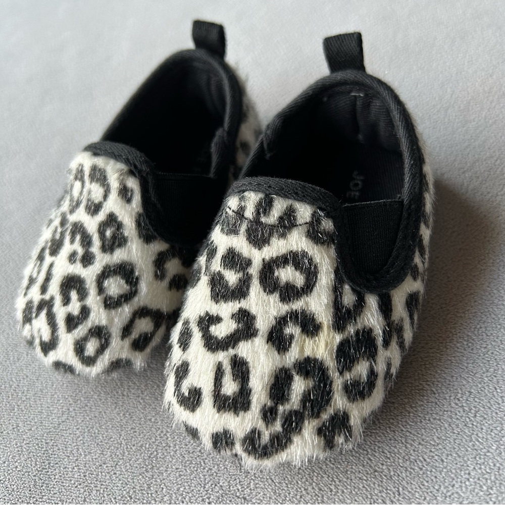 3 for $25 ~ Joe Fresh ~ Animal Print Ballet Flat ~ Baby Size 1